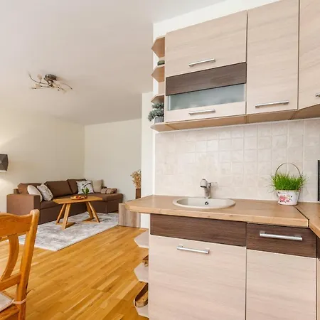 Tallinna Mnt 2, 3 Lejlighed