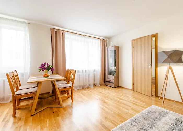 Tallinna Mnt 2, 3 Haapsalu