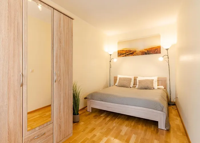 Apartment Tallinna Mnt 2, 3