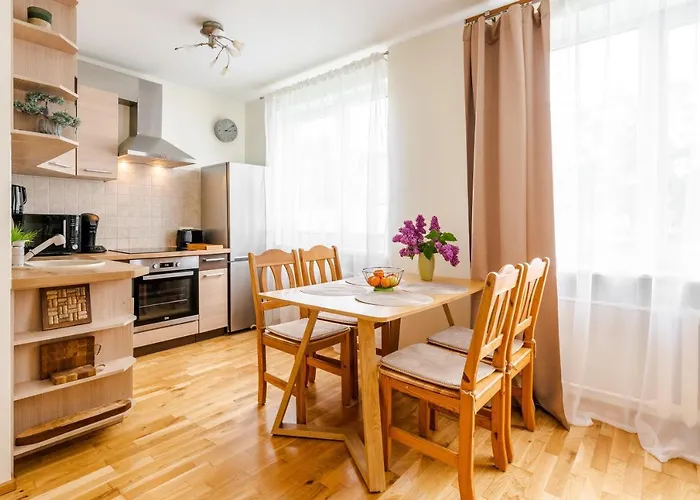 Apartment Tallinna Mnt 2, 3