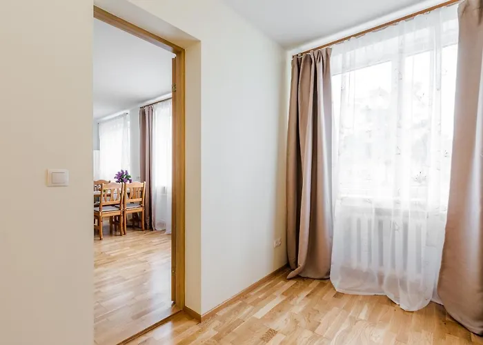 Tallinna Mnt 2, 3 Apartment *